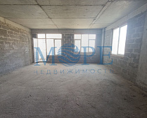 Продам просторную квартиру в ЖК "Курортный"