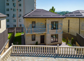 Срочно продается дом в Сочи в классическом стиле!