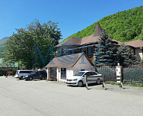 Отдельностоящее здание 905 м² — центр Эсто-Садка, высокий трафик