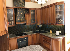 Продам 3-комнатную квартиру с видом на море