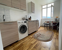 Продаю 2-х комнатную квартиру в районе Макаренко